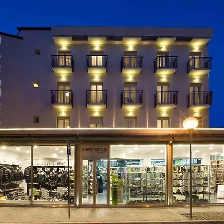 Hotel Sayonara