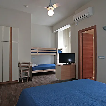Hotel Sayonara 3*