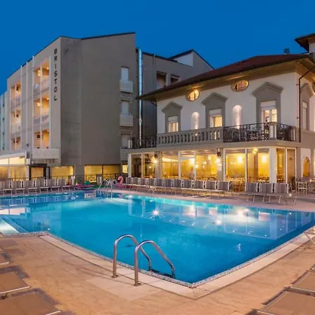 Sayonara Hotel 3*